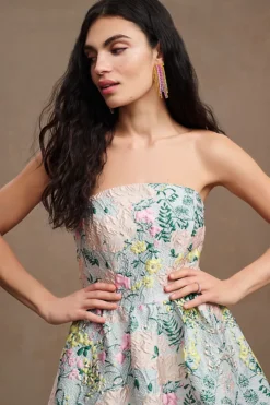 Mac Duggal Amelie Floral Brocade Strapless Gown 7 Mac Duggal Amelie Floral Brocade Strapless Gown -Anthropologie Shop 82493404 000 b4
