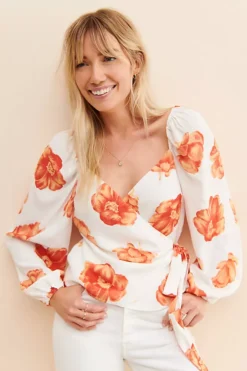 Anthropologie The East Order Fallen Flowers Wrap Top